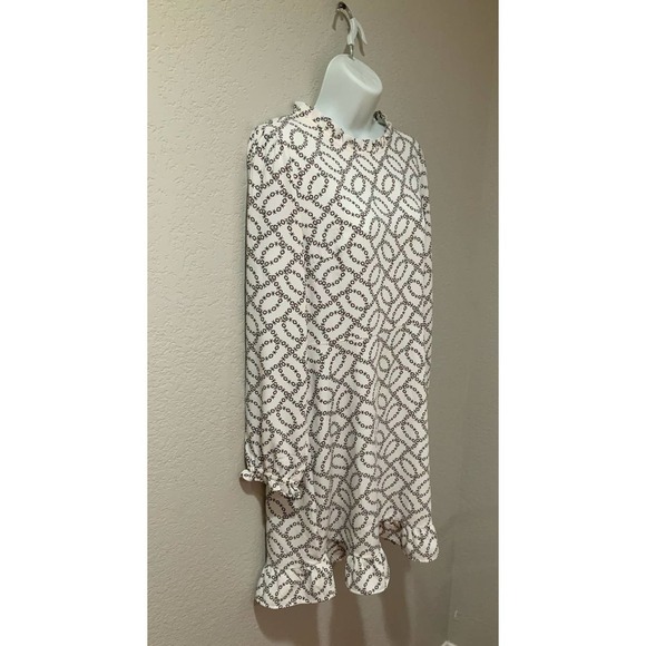 Loft Ruffle Flare Dress White Black Floral Long Sleeve Ruffle Hem size 8 #1094 - Picture 4 of 8